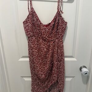 Chic Asymmetrical Floral Dress in Burgundy